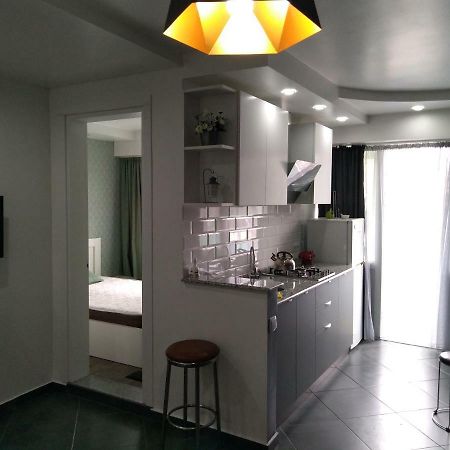 Apartment Eteri バトゥーミ エクステリア 写真